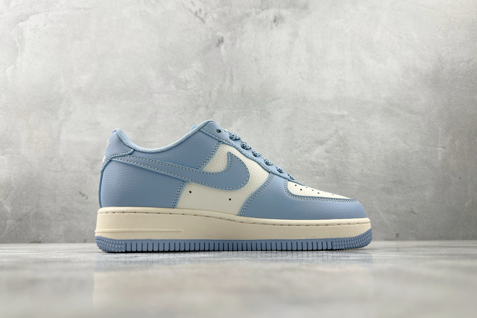 Nike Air Force 1'07 斯图西 联名 蓝白 BB9599-201