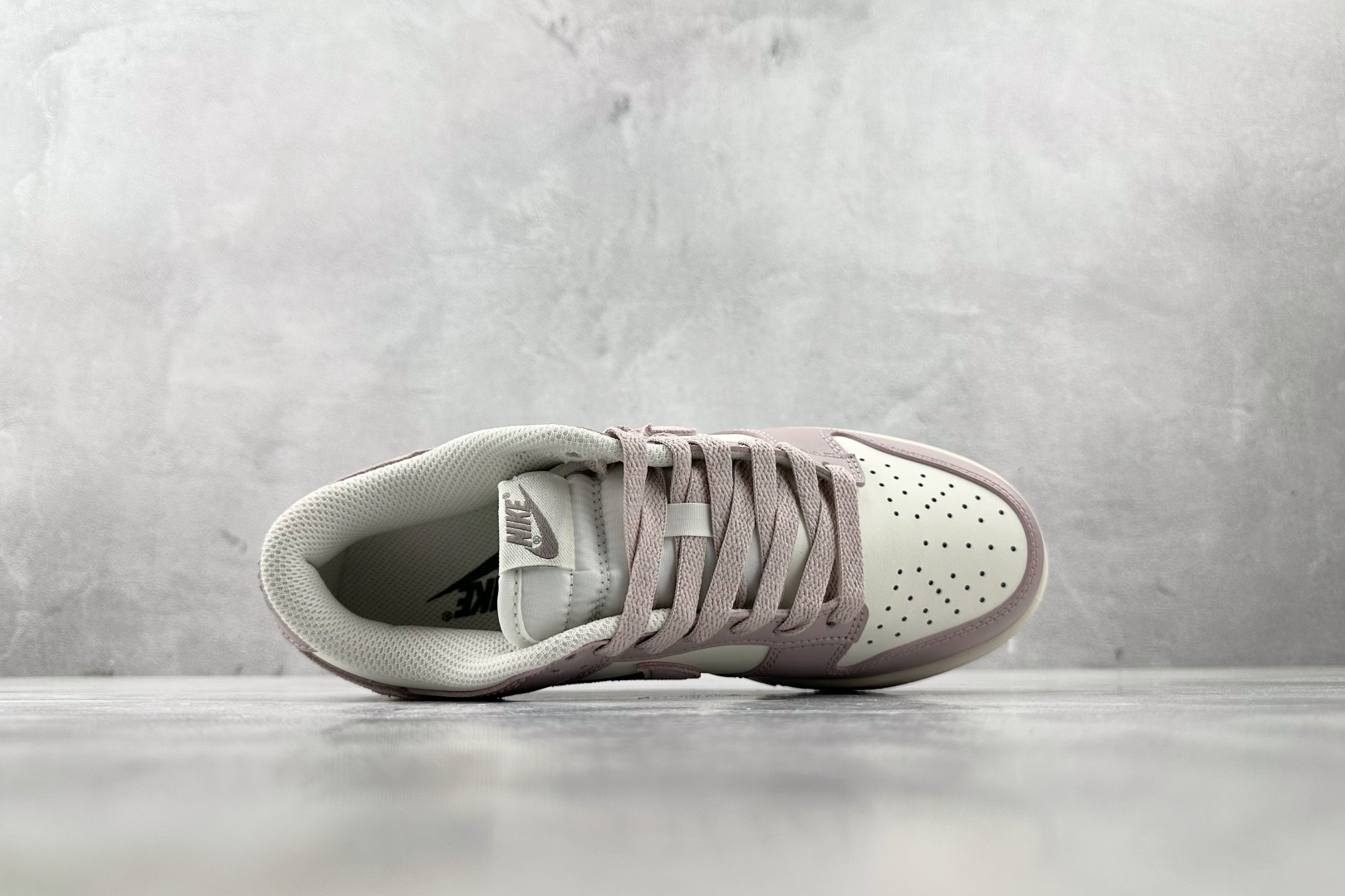 Nike Dunk Low 粉白色 FB9109-122