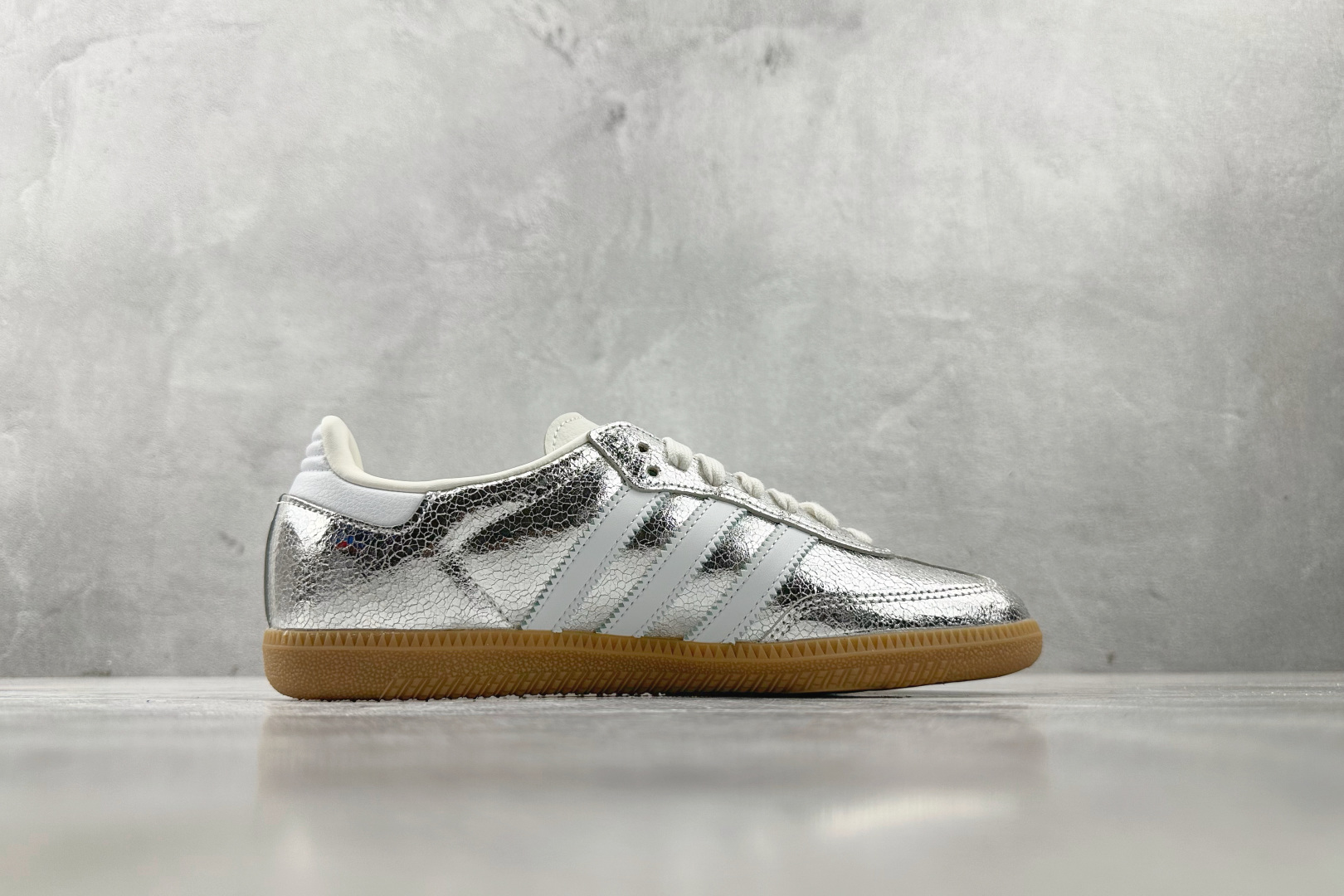 adidas originals Samba OG 银色 JR0035