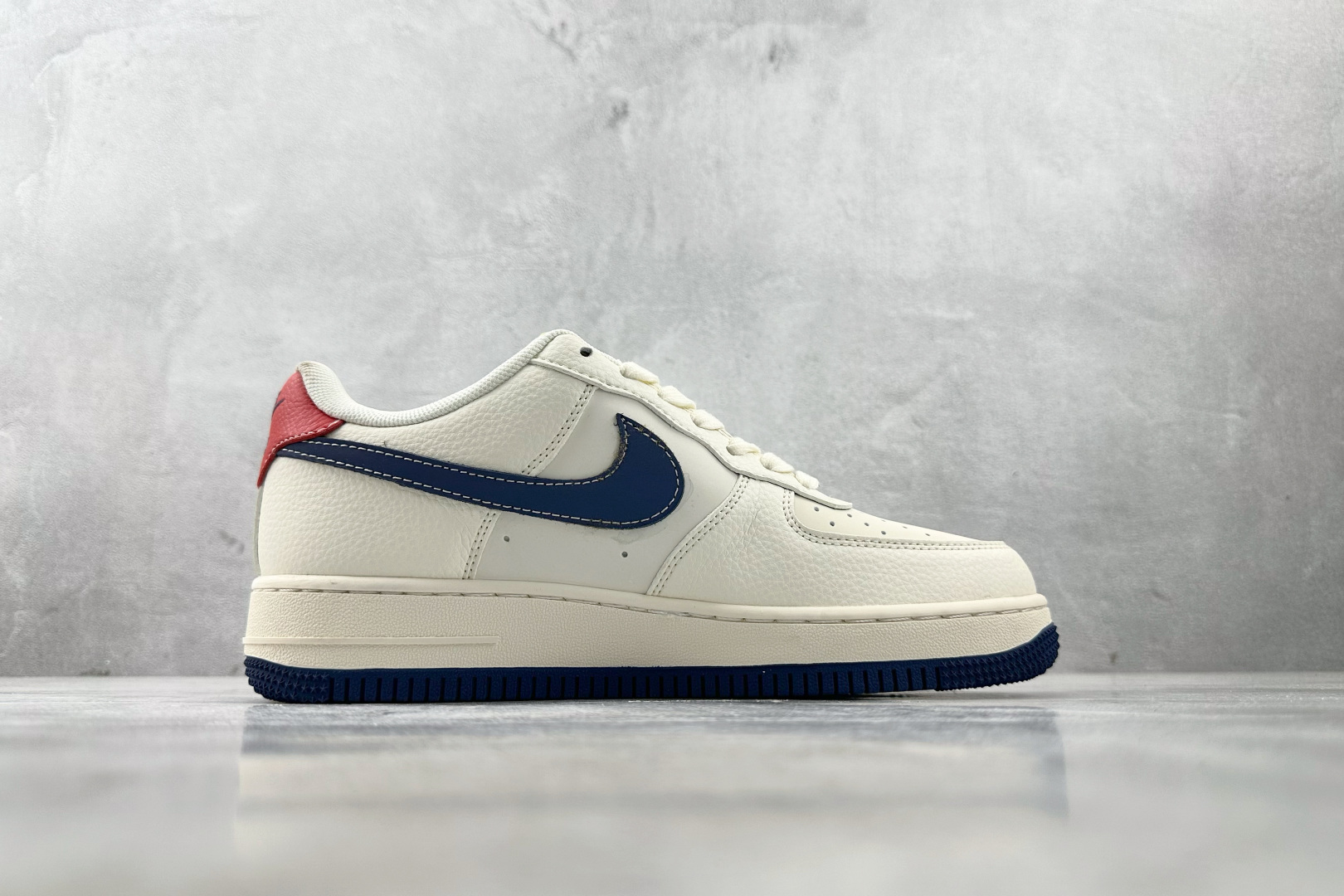 Nike Air Force 1'07 斯图西 联名 米白蓝 JJ2508-716