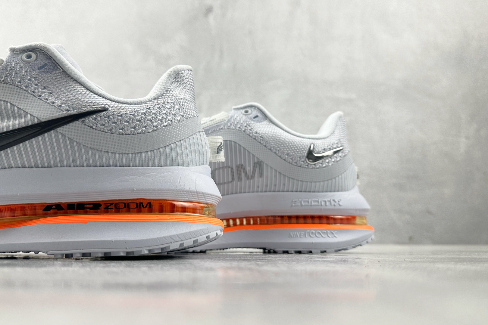 平台爆款 Nike Pegasus Premium Airscape 灰橙色 HQ2592-002