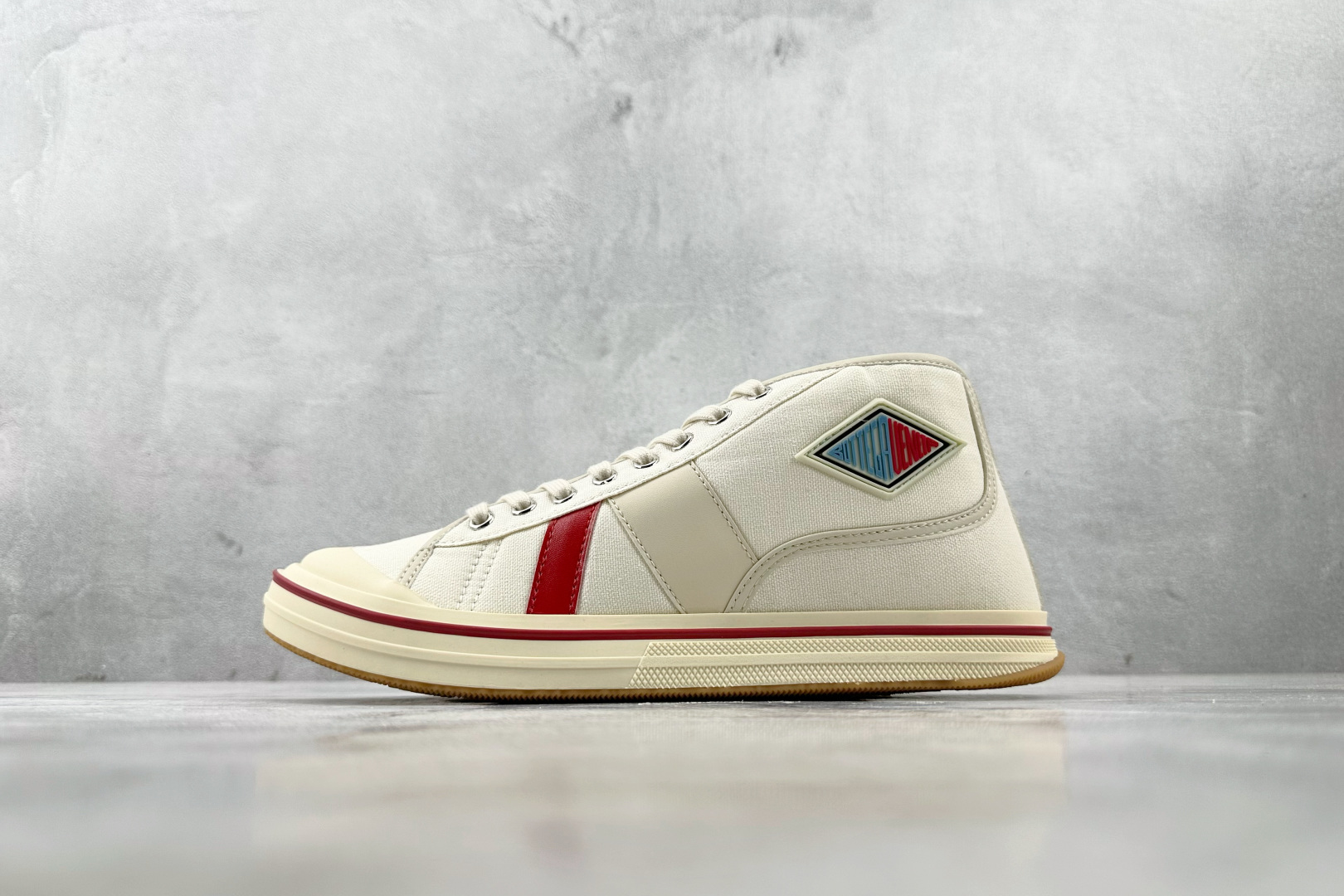 Bottega Veneta葆蝶家 Eliot 白色 827556V5JG19642