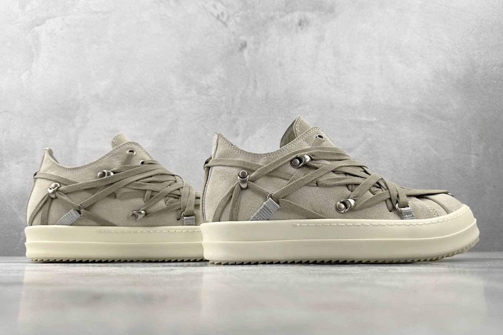 RICK OWENS/RO Mega 浅灰色 RU01E5886LVSW1_411