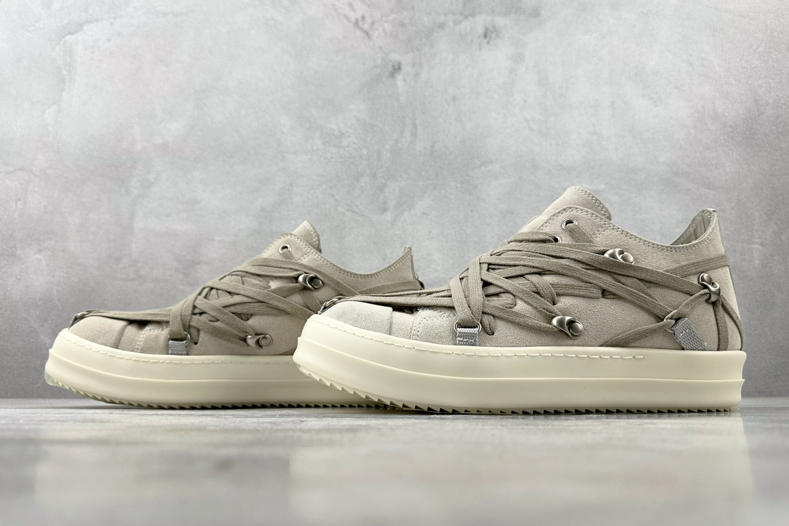 RICK OWENS/RO Mega 浅灰色 RU01E5886LVSW1_411