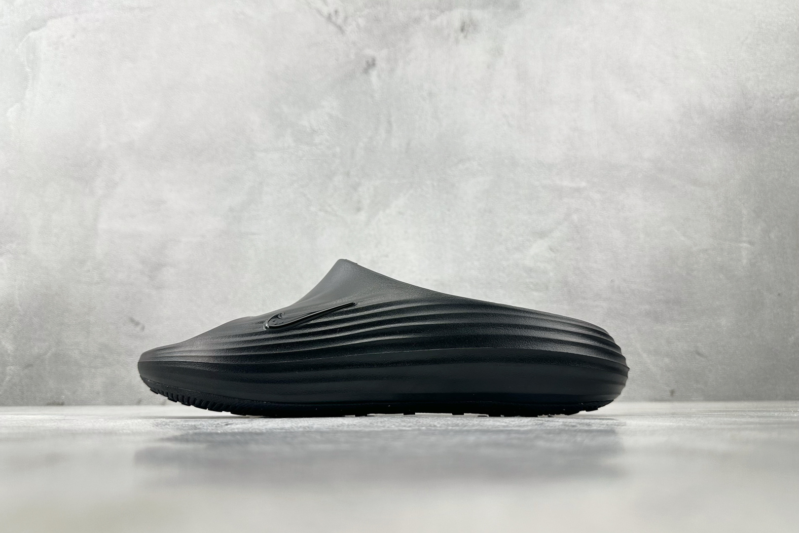 大厂出品 Nike ReactX Rejuven8 Slide Black 黑色 HV4479-001