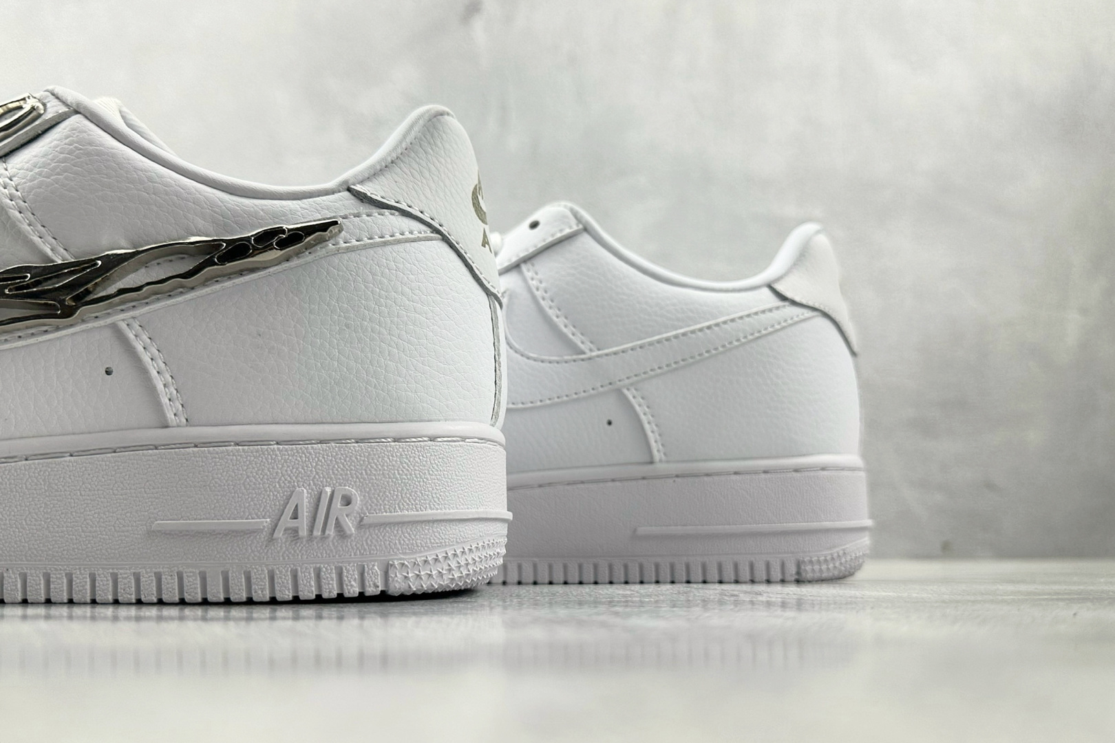 外贸批次 Nike Air Force 1 ”Molten Metal” 白色 FV3616-101