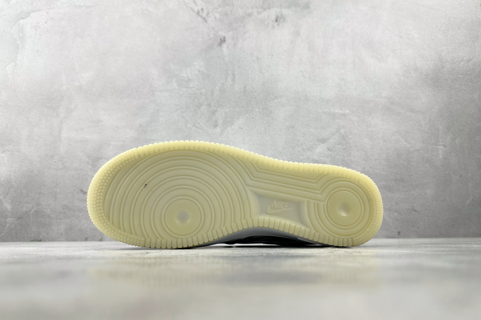 外贸批次 Nike Air Force 1 QS Skeleton AF1 透视骨骼 白灰 BQ7541-100