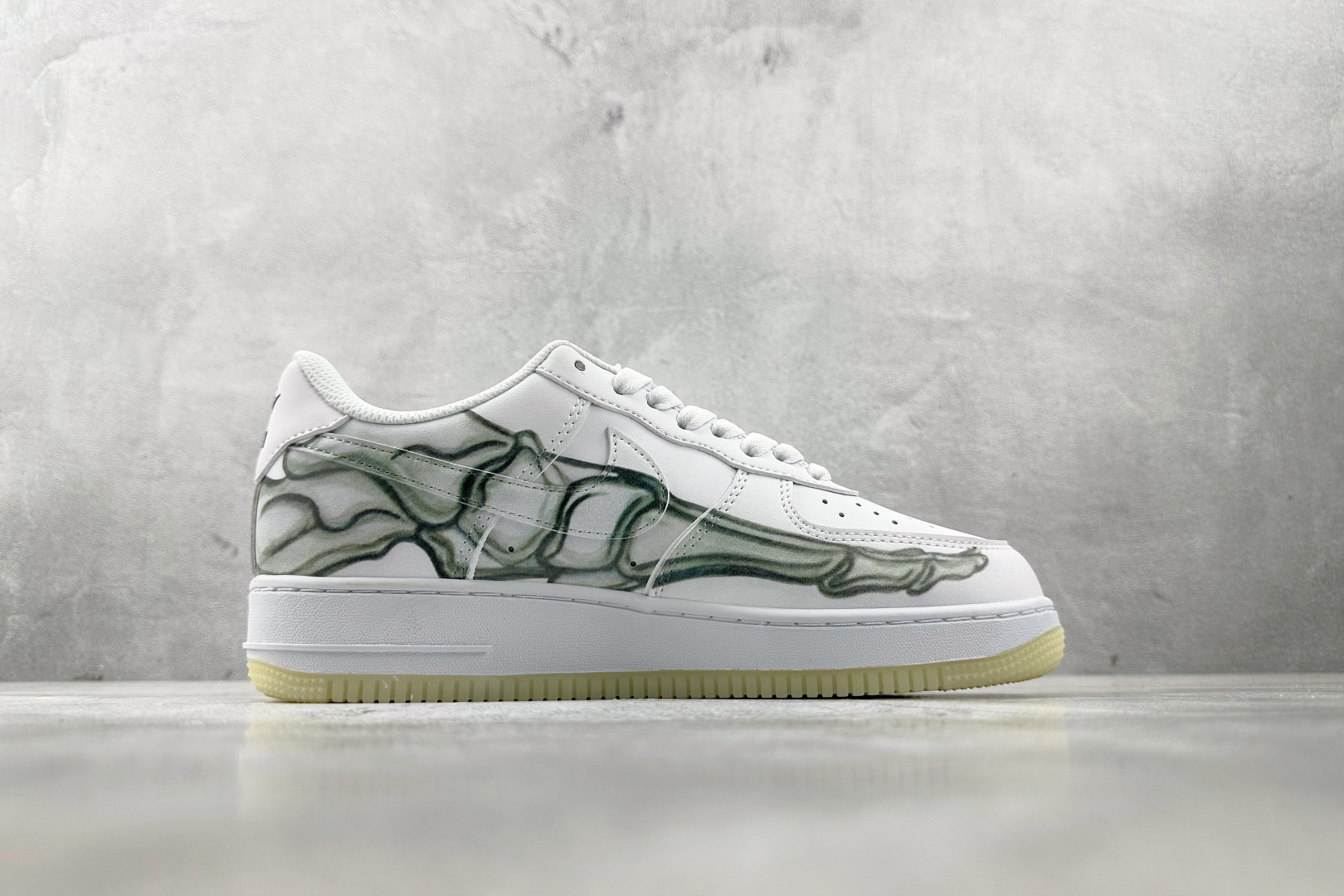 外贸批次 Nike Air Force 1 QS Skeleton AF1 透视骨骼 白灰 BQ7541-100