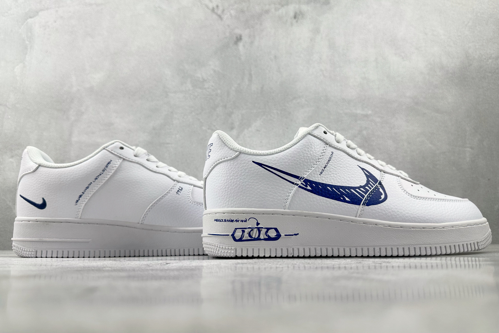 外贸批次 Nike Air Force 1 Sketch白蓝涂鸦 CW7581-100