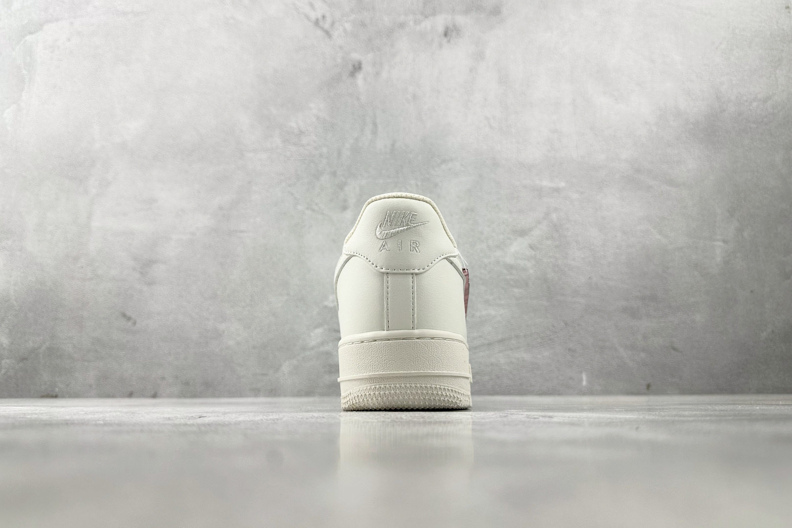 外贸批次 Nike Air Force 1 Swooshes 白粉色 IF1686-161