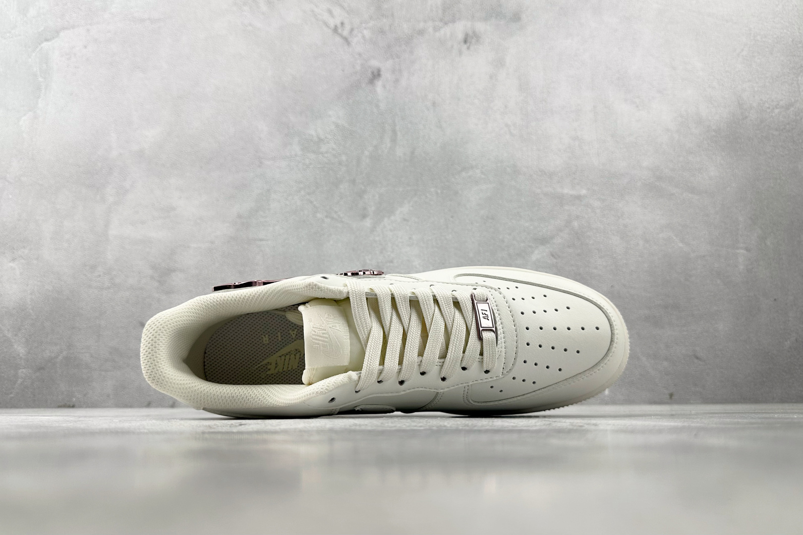 外贸批次 Nike Air Force 1 Swooshes 白粉色 IF1686-161