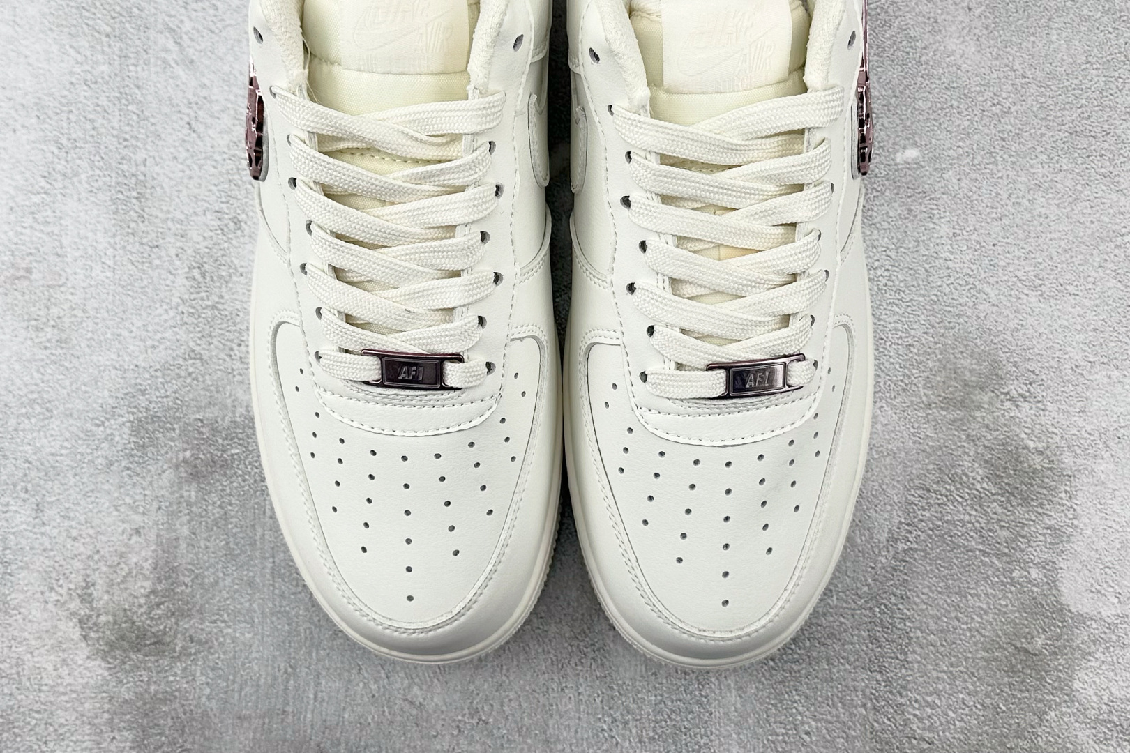 外贸批次 Nike Air Force 1 Swooshes 白粉色 IF1686-161