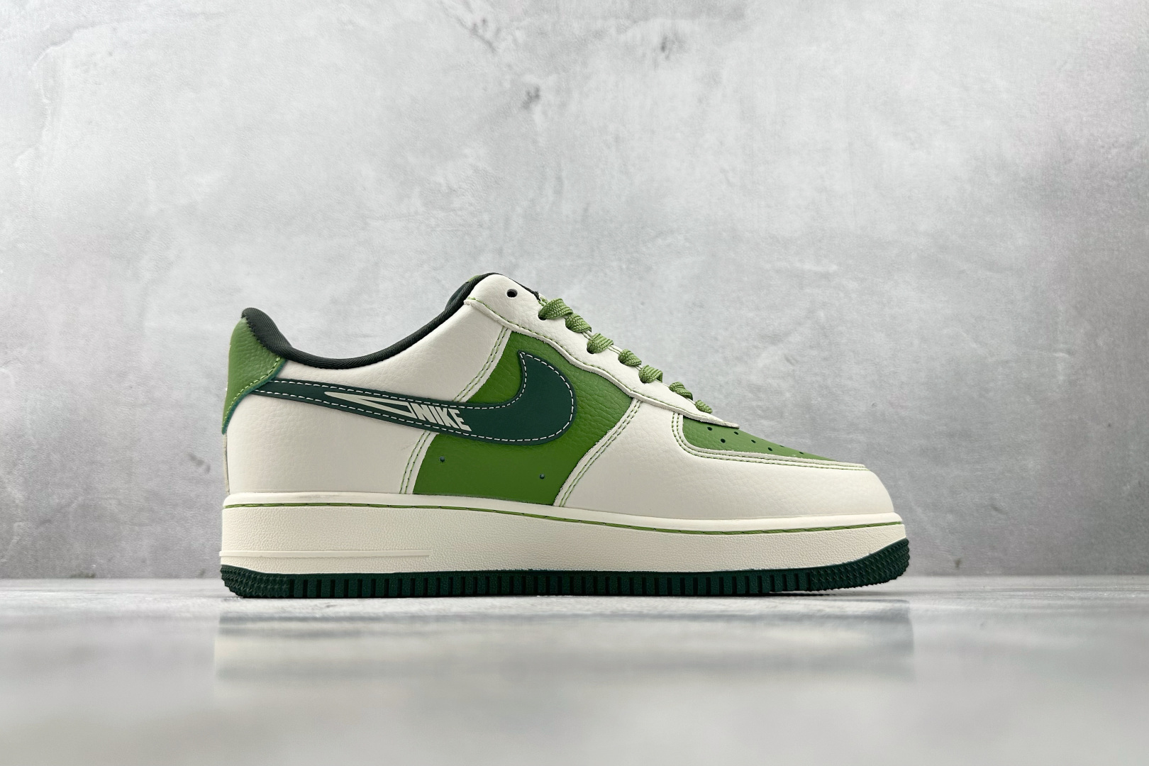 Nike Air Force 1'07 LV 联名 米白绿 KK1988-086