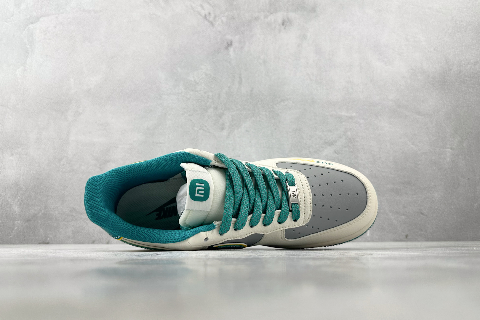 Nike Air Force 1'07 小米 联名 白灰蓝 SS1168-208