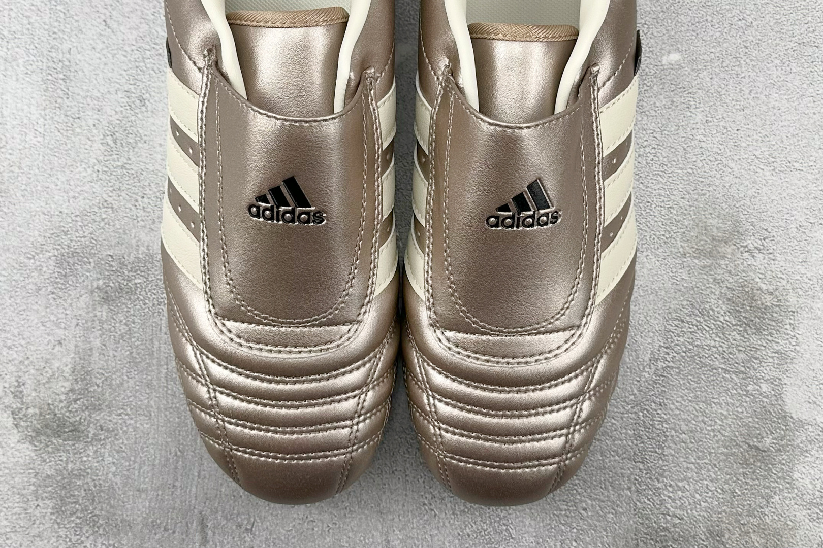 出口订单 adidas TAEKWONDO 棕色 JQ8200