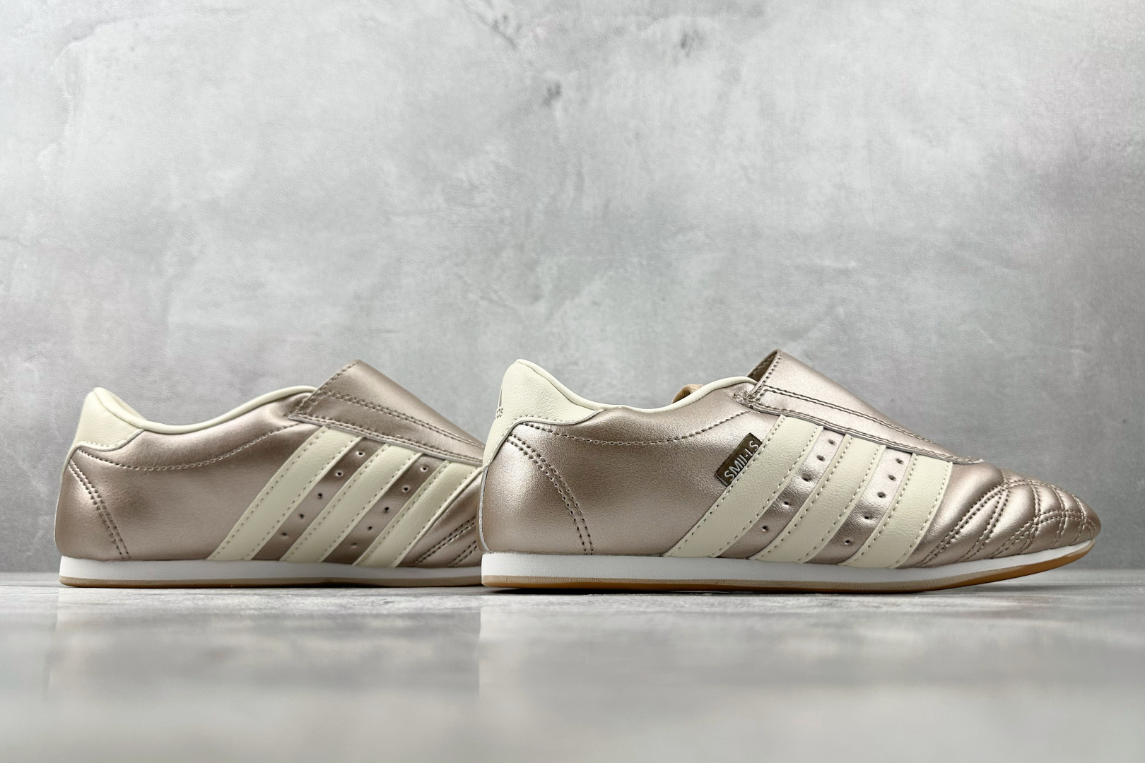 出口订单 adidas TAEKWONDO 棕色 JQ8200