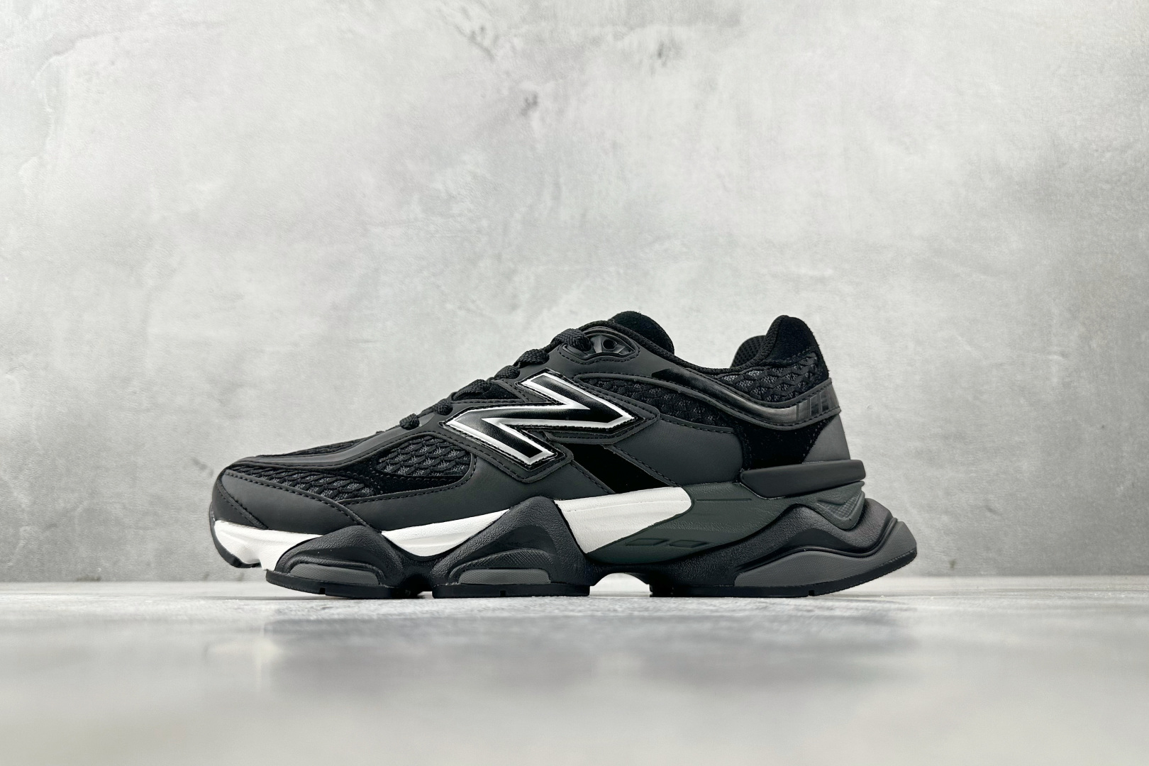New Balance NB 9060 黑银色 U9060PNR
