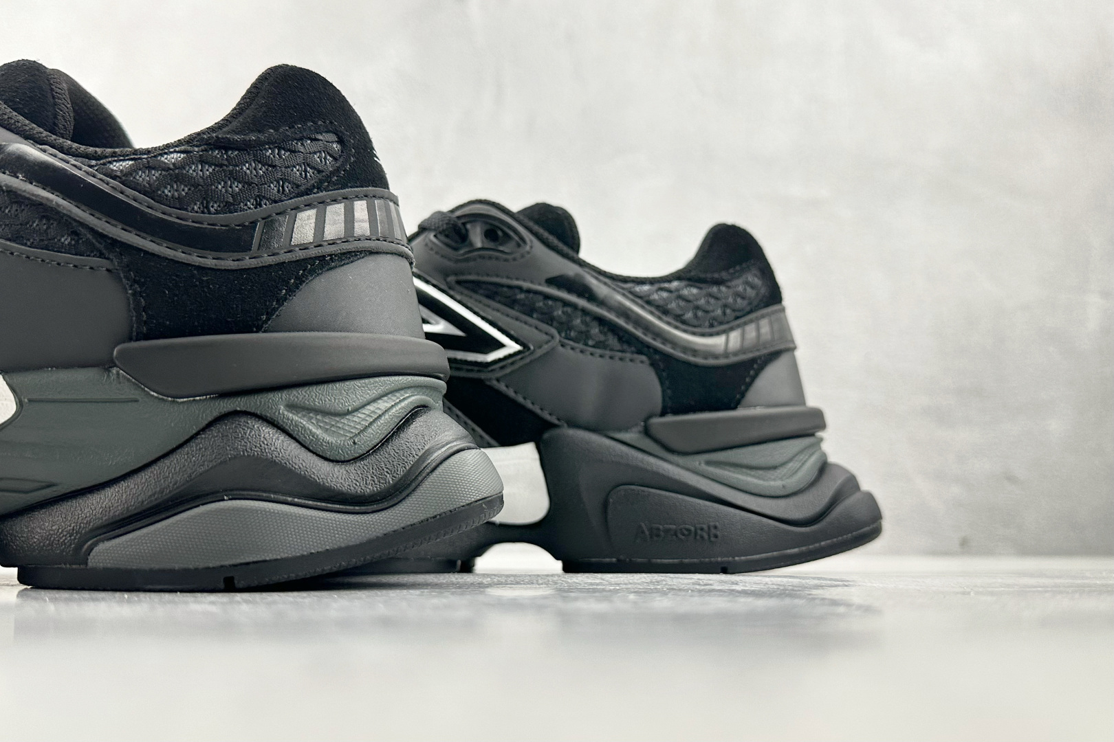New Balance NB 9060 黑银色 U9060PNR