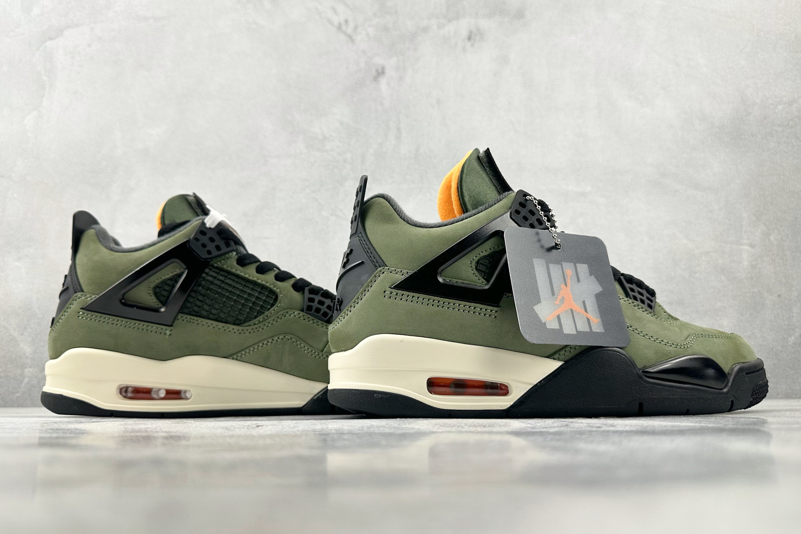 UNDEFEATED x Jordan Air Jordan 4 橄榄色 IB1854-200