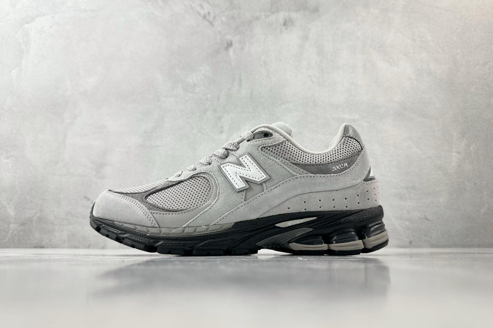  C 版大厂出品 配色 New Balance NB 2002R 系列