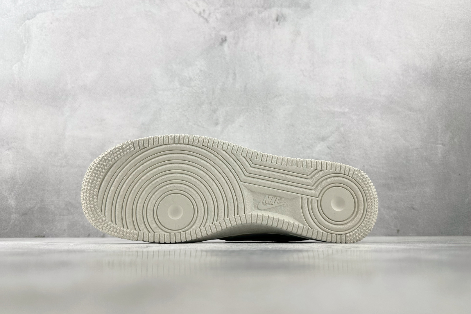Nike Air Force 1'07 JUST DOIT. 联名 米白 CS5288-012