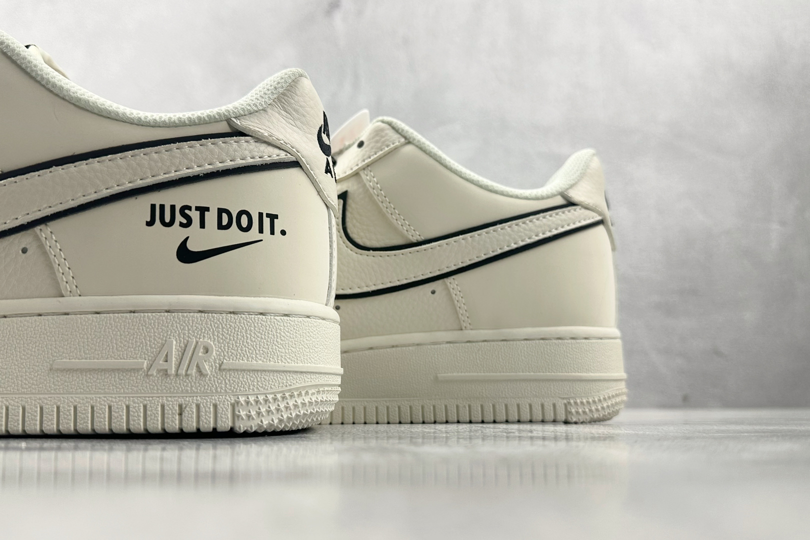 Nike Air Force 1'07 JUST DOIT. 联名 米白 CS5288-012