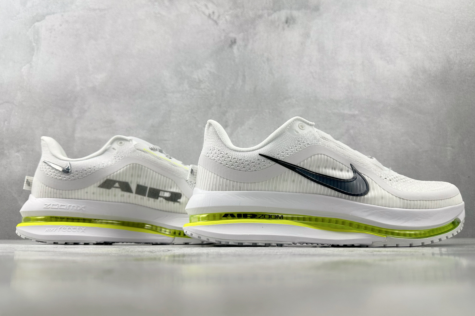 320 平台爆款 Nike Pegasus Premium 白绿色 HQ2592-100