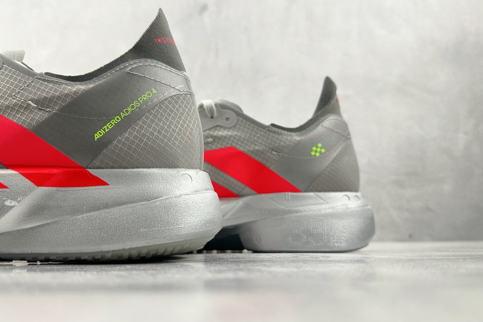 平台订单 adidas Adizero Adios Pro 4 金属银 JR6372