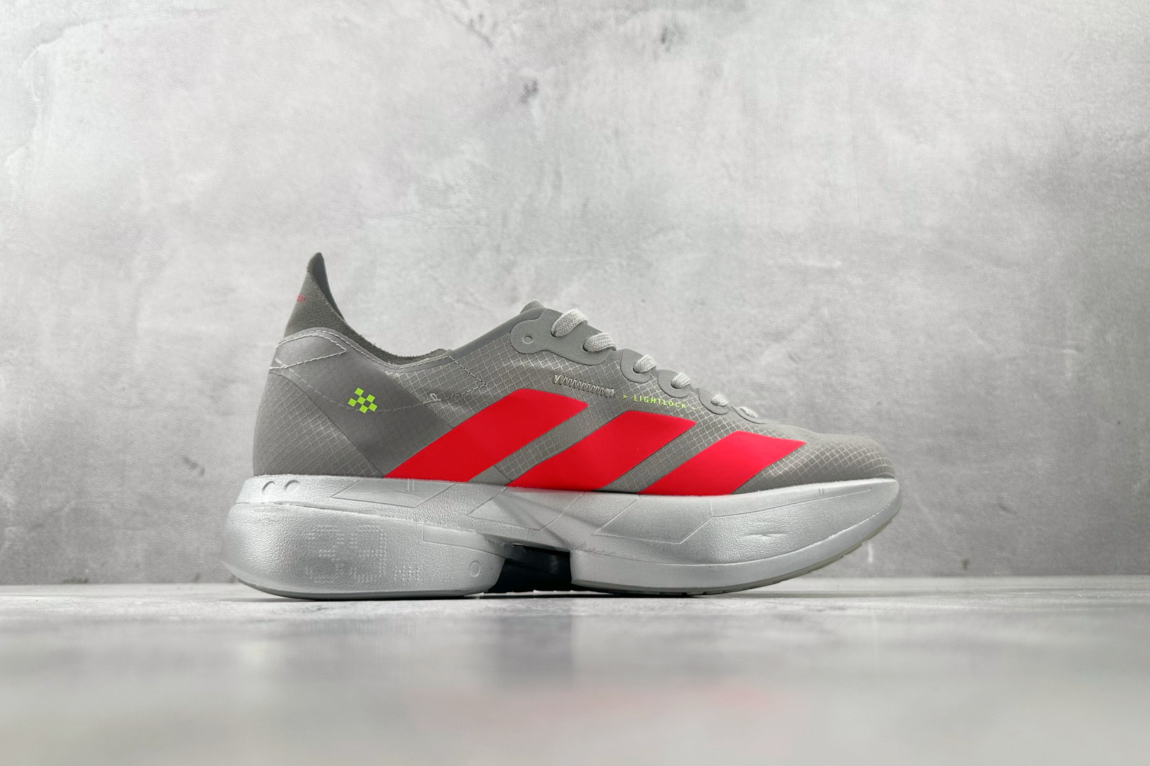平台订单 adidas Adizero Adios Pro 4 金属银 JR6372