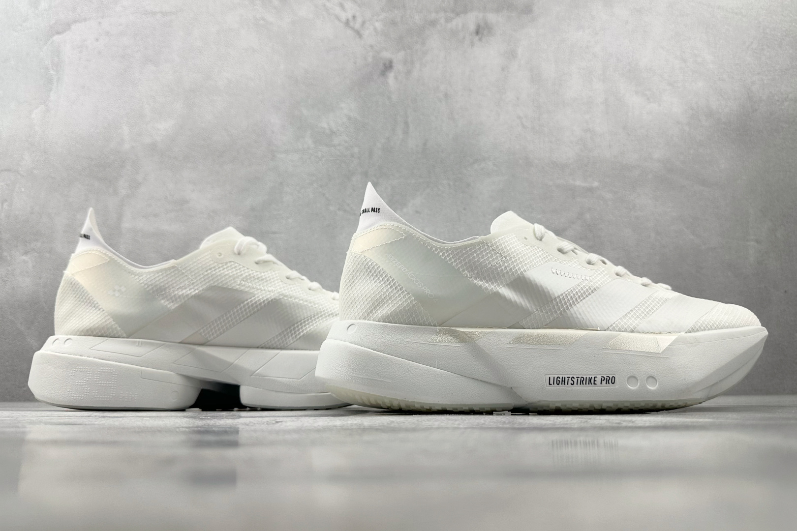 平台订单 adidas Adizero Adios Pro 4 白色 JR6355