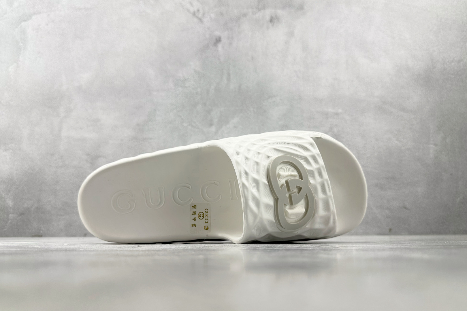 大厂出品 GUCCI古弛 Interlocking 白色 770801 J8710 9164