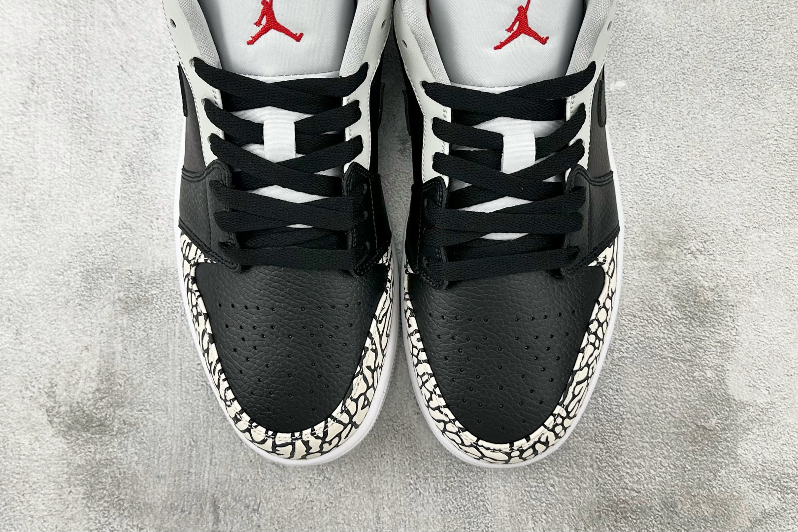 200 综合版 Jordan Air Jordan 1 黑灰色 338145-062