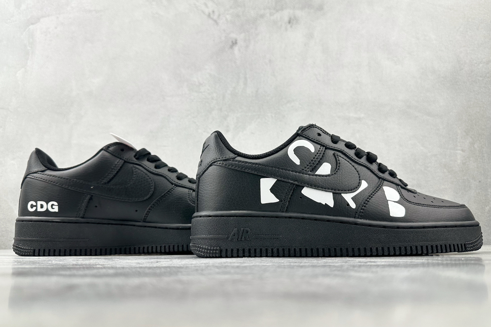 Black COMME des GARCONS x Nike Air Force 1 LOW 黑色 IB9949-001