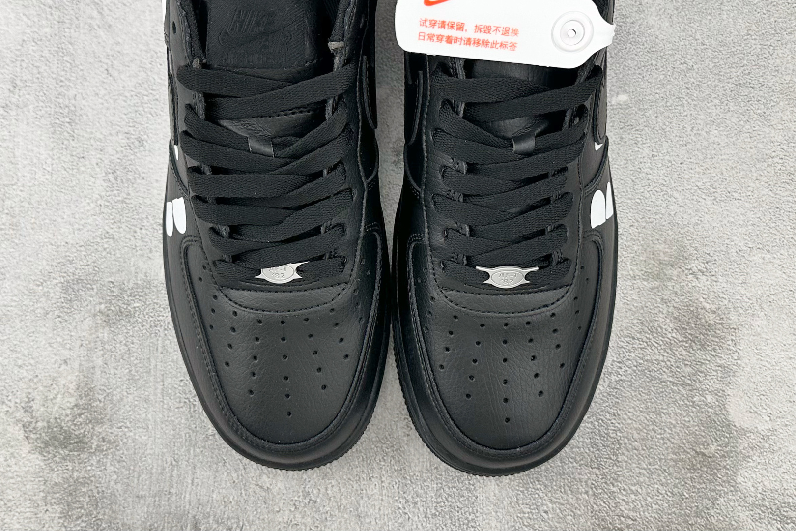 Black COMME des GARCONS x Nike Air Force 1 LOW 黑色 IB9949-001