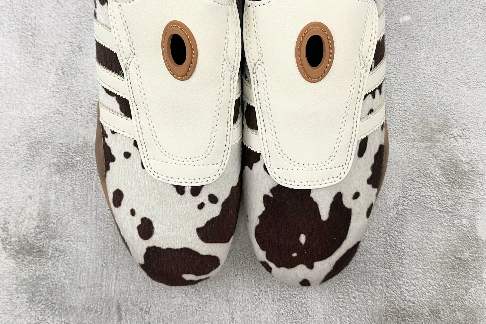 出口订单 adidas TAEKWONDO MEI W OFF 白黑色 JS0297