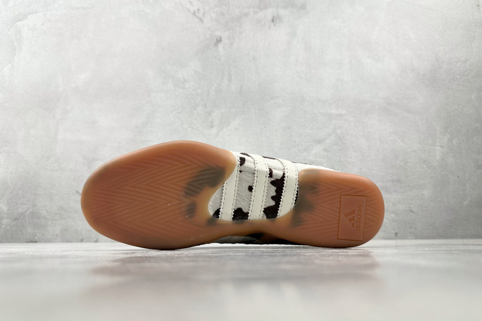 出口订单 adidas TAEKWONDO MEI W OFF 白黑色 JS0297