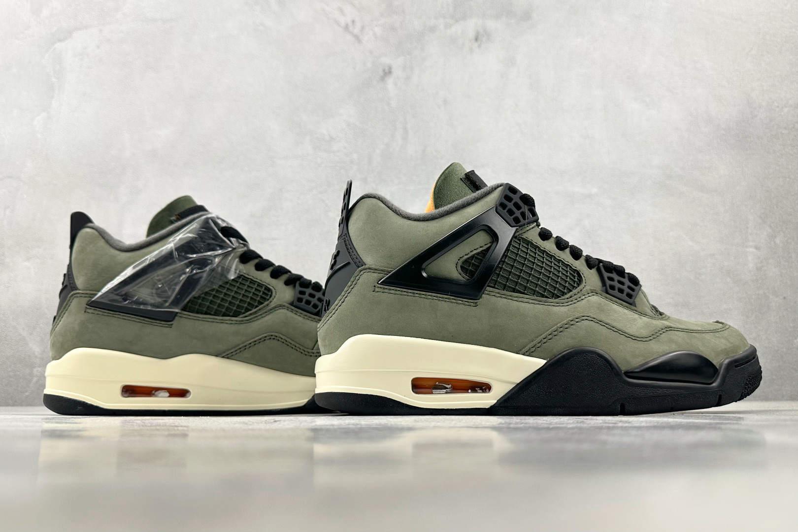 460 顶级原版 UNDEFEATED x Jordan Air Jordan 4 橄榄色 IB1854-200