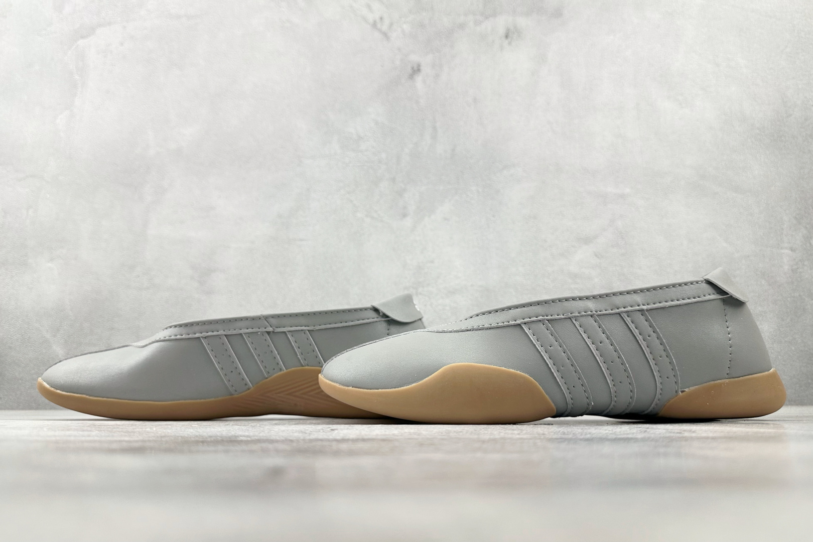 200 adidas originals Taekwondo MEI 银色 JR7032-Chinese UA Cheap High Quatity Brand Clothes Bags handbags Sneakers wholesale wholesaler seller from China Factory suppliers Fashion Clothing Shoes best Quality Beautiful Price 200 adidas originals Taekwondo MEI 银色 JR7032