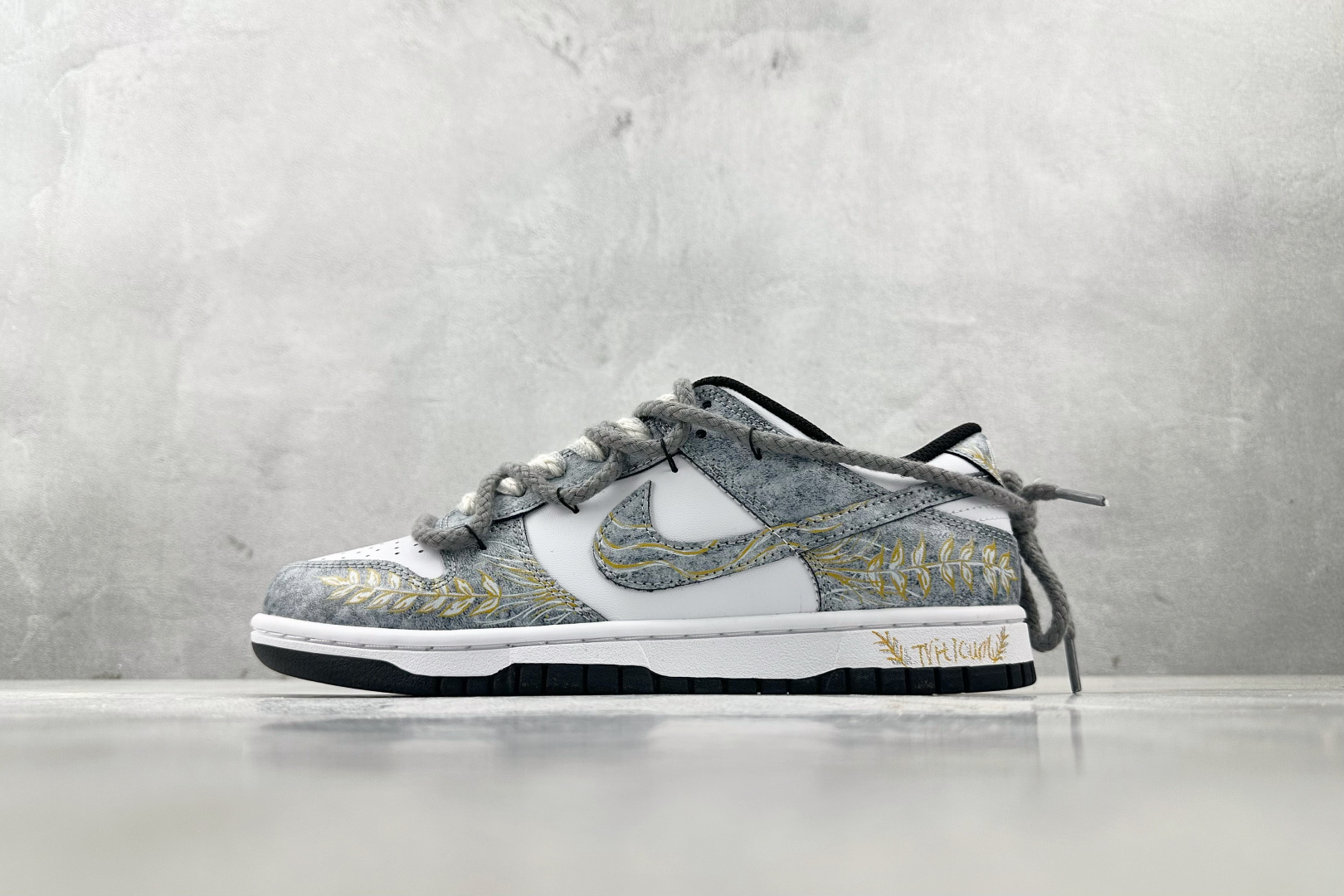 YC 双十一特价双十一特价【定制球鞋】Nike Dunk 风吹麦浪 灰白货号：DD1391-100（Te