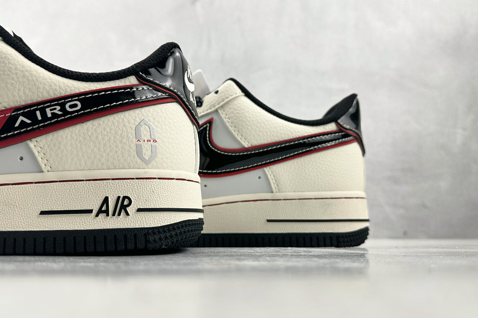260 Nike Air Force 1'07 问界 M9 联名 米白黑 XS1958-609
