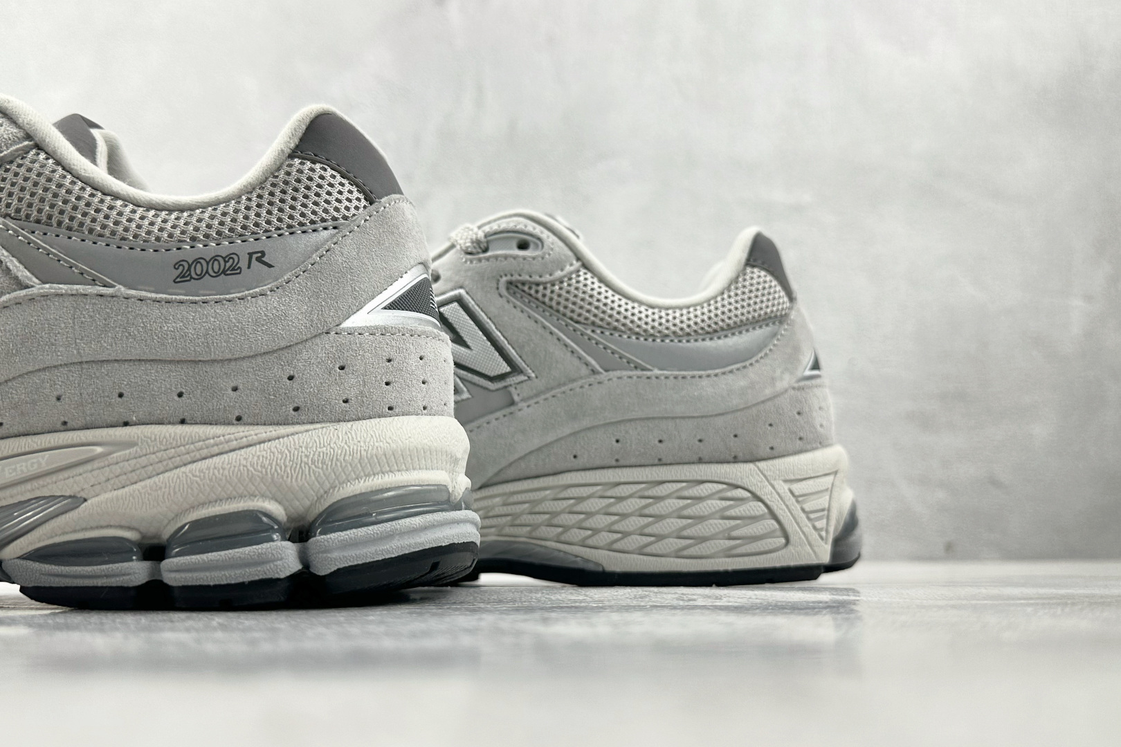 240 大厂出品 New Balance NB 2002R 云雾灰 ML2002R0-Chinese UA Cheap High Quatity Brand Clothes Bags handbags Sneakers wholesale wholesaler seller from China Factory suppliers Fashion Clothing Shoes best Quality Beautiful Price 240 大厂出品 New Balance NB 2002R 云雾灰 ML2002R0