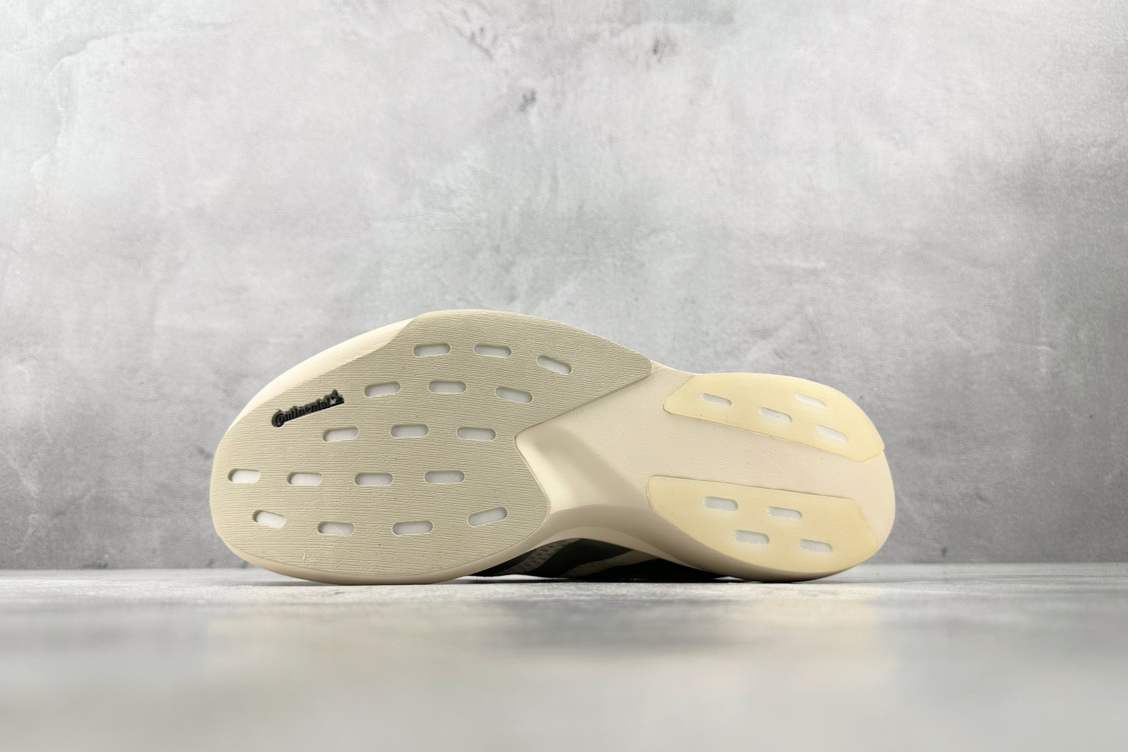 250 全新工厂开发 adidas Adizero Evo SL Wonder White 米色 JR5841-Chinese UA Cheap High Quatity Brand Clothes Bags handbags Sneakers wholesale wholesaler seller from China Factory suppliers Fashion Clothing Shoes best Quality Beautiful Price 250 全新工厂开发 adidas Adizero Evo SL Wonder White 米色 JR5841