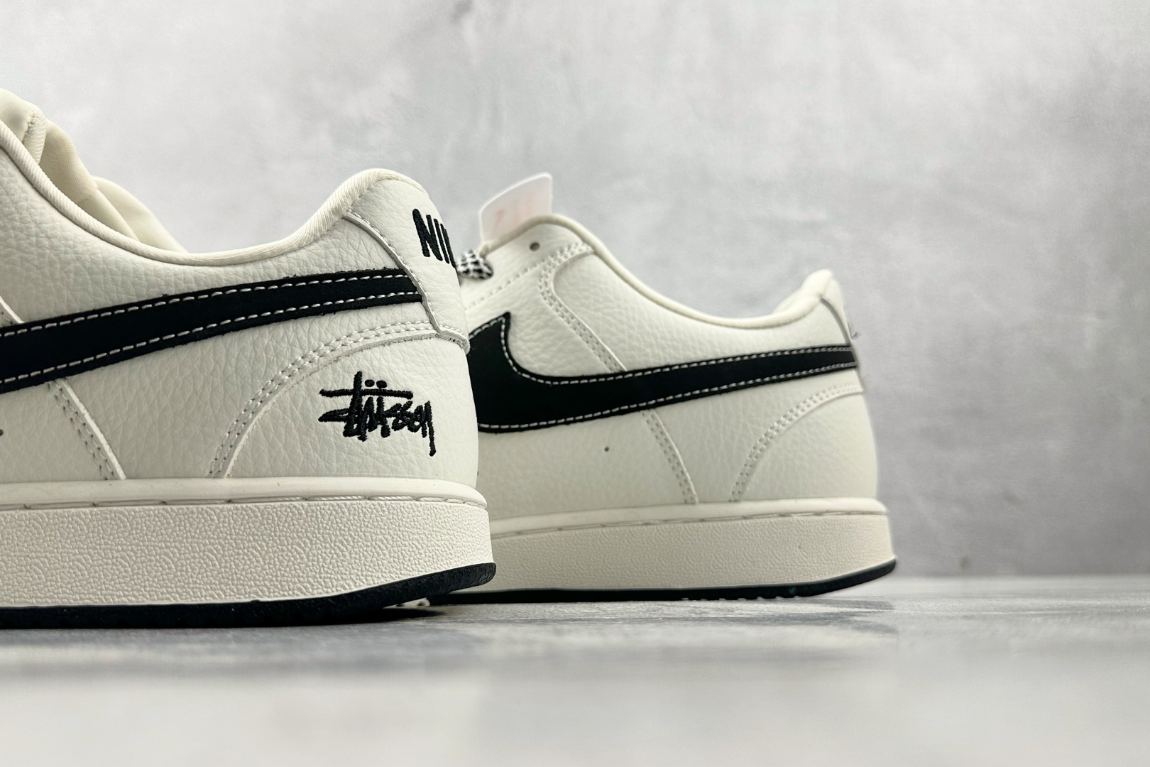 260 Nike Air Force 斯图西 联名 米白黑 CS5288-017-Chinese UA Cheap High Quatity Brand Clothes Bags handbags Sneakers wholesale wholesaler seller from China Factory suppliers Fashion Clothing Shoes best Quality Beautiful Price 260 Nike Air Force 斯图西 联名 米白黑 CS5288-017