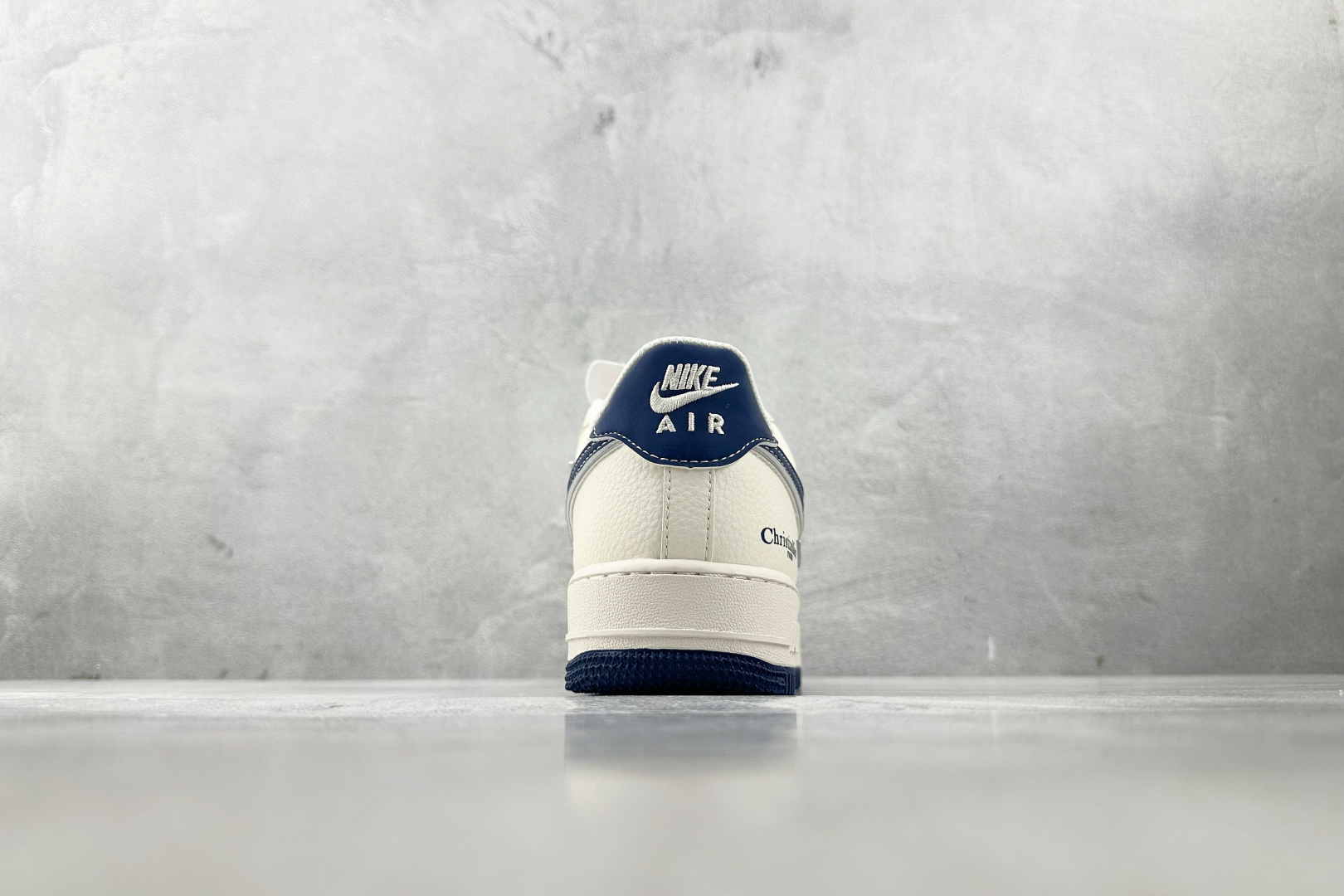 260 Nike Air Force 1'07 Dior 联名 米白蓝 XS2869-001-Chinese UA Cheap High Quatity Brand Clothes Bags handbags Sneakers wholesale wholesaler seller from China Factory suppliers Fashion Clothing Shoes best Quality Beautiful Price 260 Nike Air Force 1'07 Dior 联名 米白蓝 XS2869-001