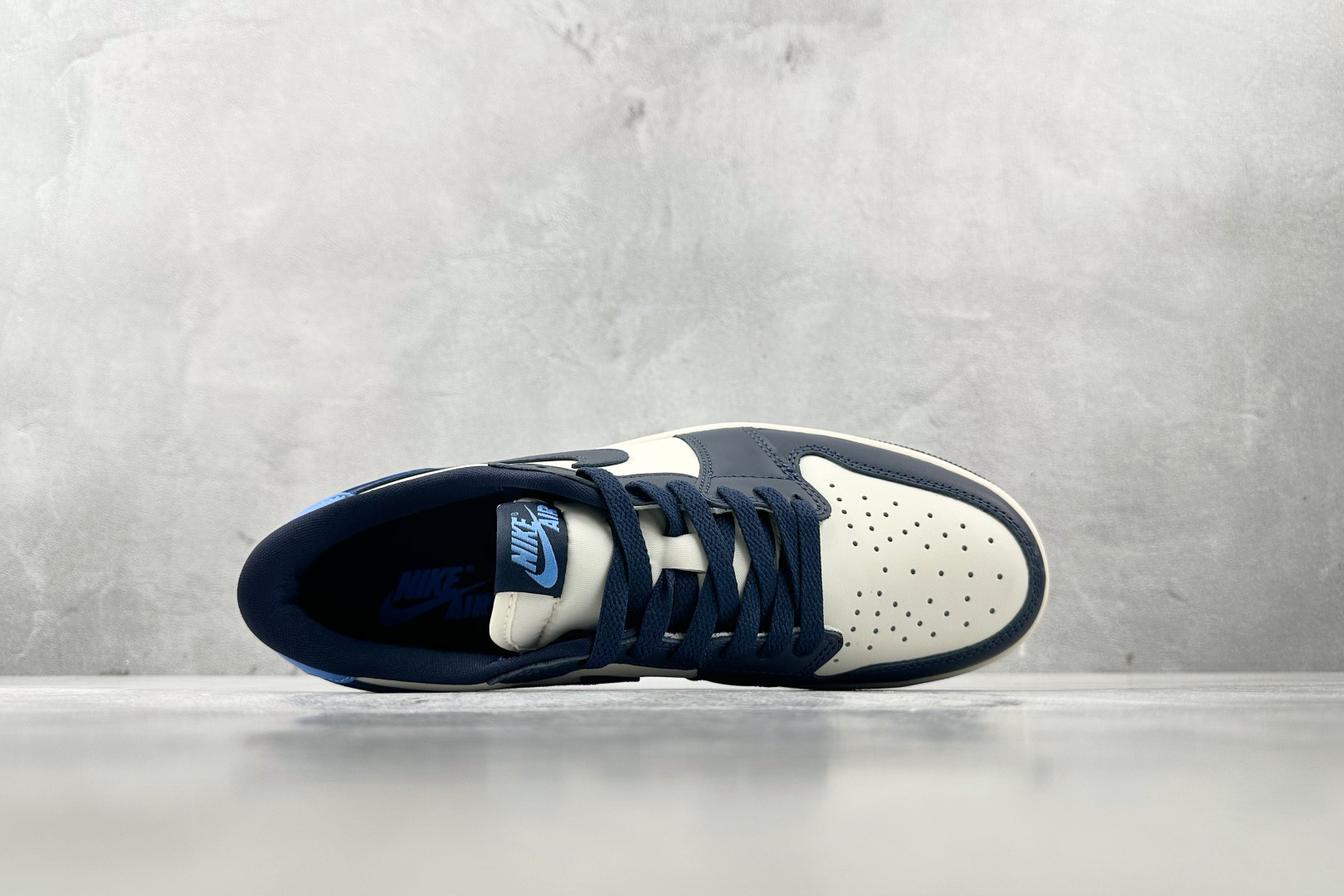 240 Jordan Air Jordan 1 Low “Obsidian”黑白蓝 CZ0790-400-Chinese UA Cheap High Quatity Brand Clothes Bags handbags Sneakers wholesale wholesaler seller from China Factory suppliers Fashion Clothing Shoes best Quality Beautiful Price 240 Jordan Air Jordan 1 Low “Obsidian”黑白蓝 CZ0790-400