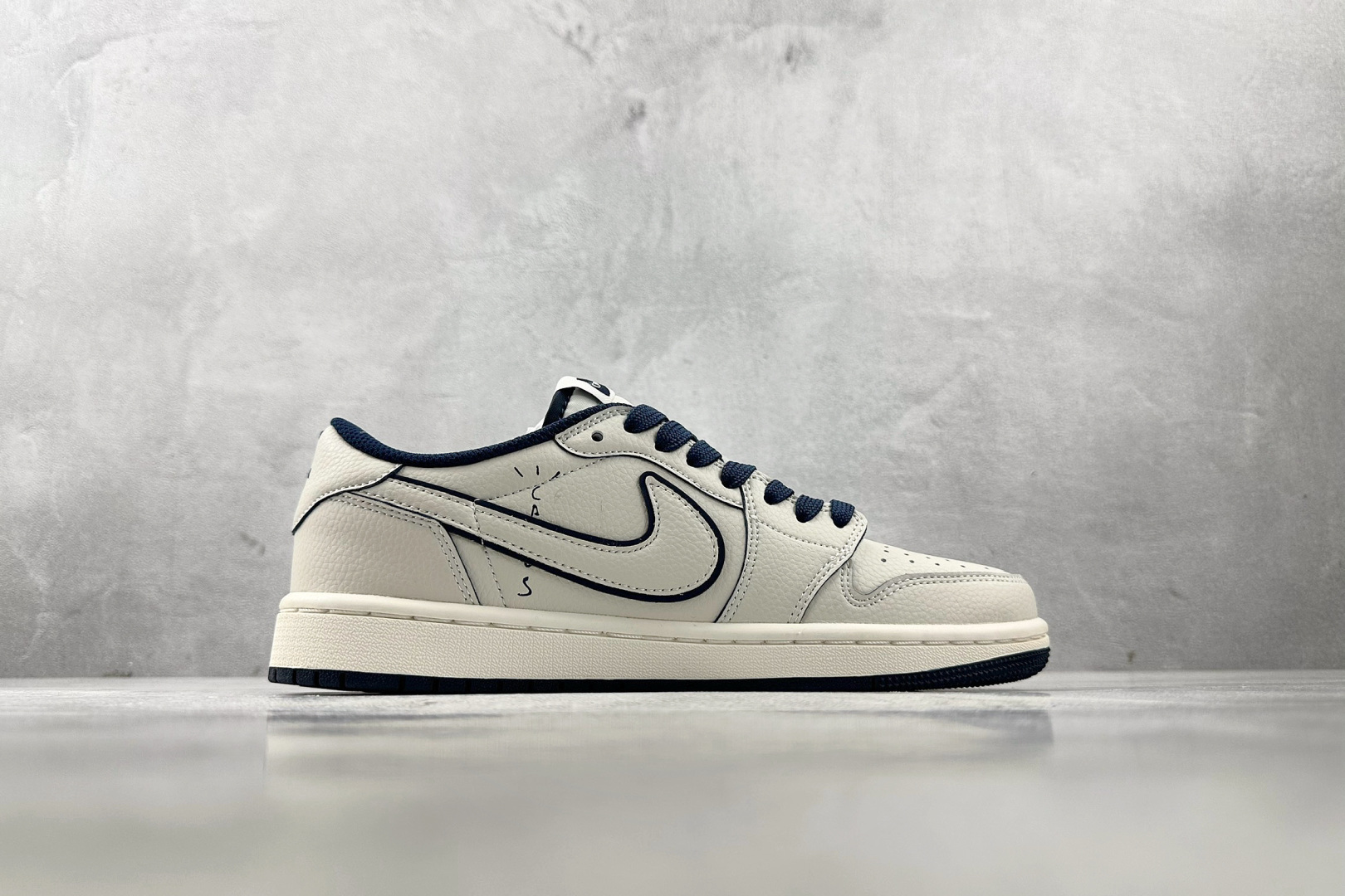 280 定制 Air Jordan 1 Low ow SP UNDEFEATED 倒钩联名 米白蓝 DF1845-533-Chinese UA Cheap High Quatity Brand Clothes Bags handbags Sneakers wholesale wholesaler seller from China Factory suppliers Fashion Clothing Shoes best Quality Beautiful Price 280 定制 Air Jordan 1 Low ow SP UNDEFEATED 倒钩联名 米白蓝 DF1845-533