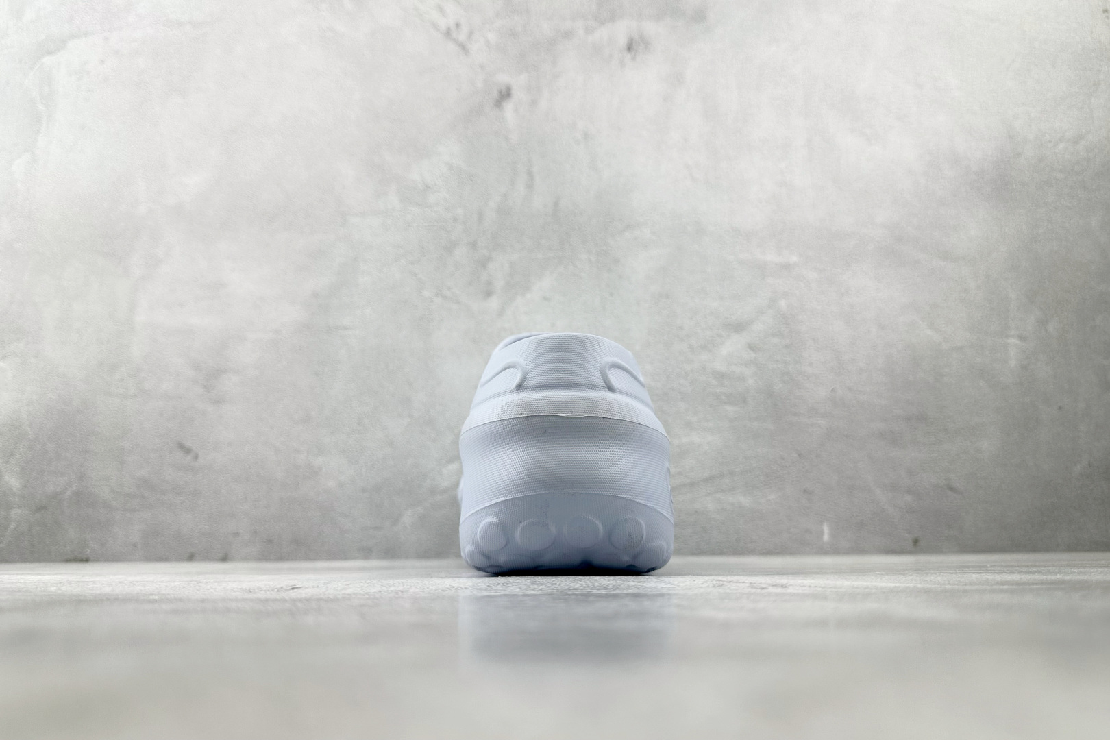 120 迪士尼《猫儿历险记》× adidas originals ADIFOMSTAN MULE 蓝色 JR4245-Chinese UA Cheap High Quatity Brand Clothes Bags handbags Sneakers wholesale wholesaler seller from China Factory suppliers Fashion Clothing Shoes best Quality Beautiful Price 120 迪士尼《猫儿历险记》× adidas originals ADIFOMSTAN MULE 蓝色 JR4245