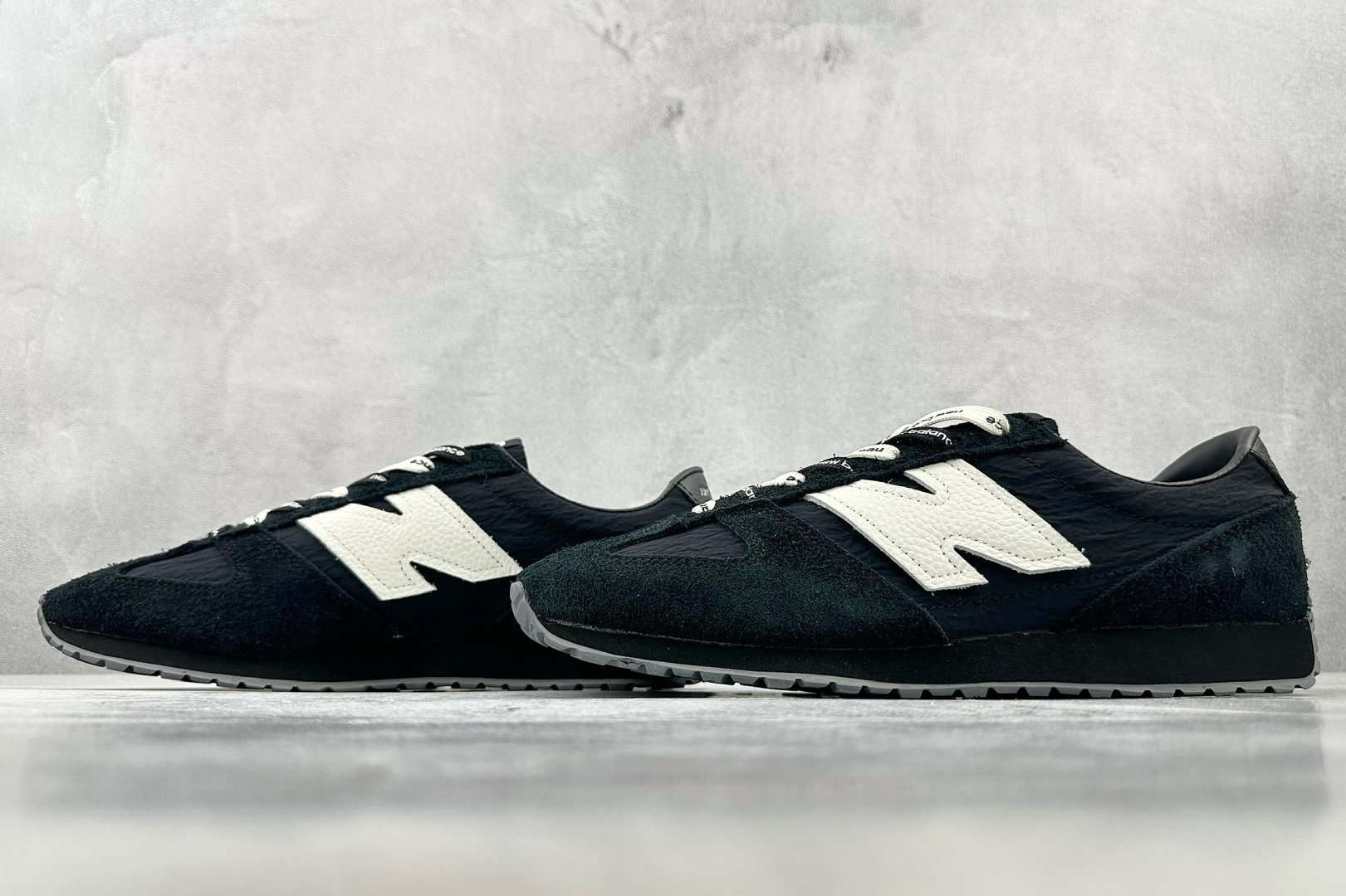 220 纯原 New Balance NB 471 黑色 U471AE-Chinese UA Cheap High Quatity Brand Clothes Bags handbags Sneakers wholesale wholesaler seller from China Factory suppliers Fashion Clothing Shoes best Quality Beautiful Price 220 纯原 New Balance NB 471 黑色 U471AE