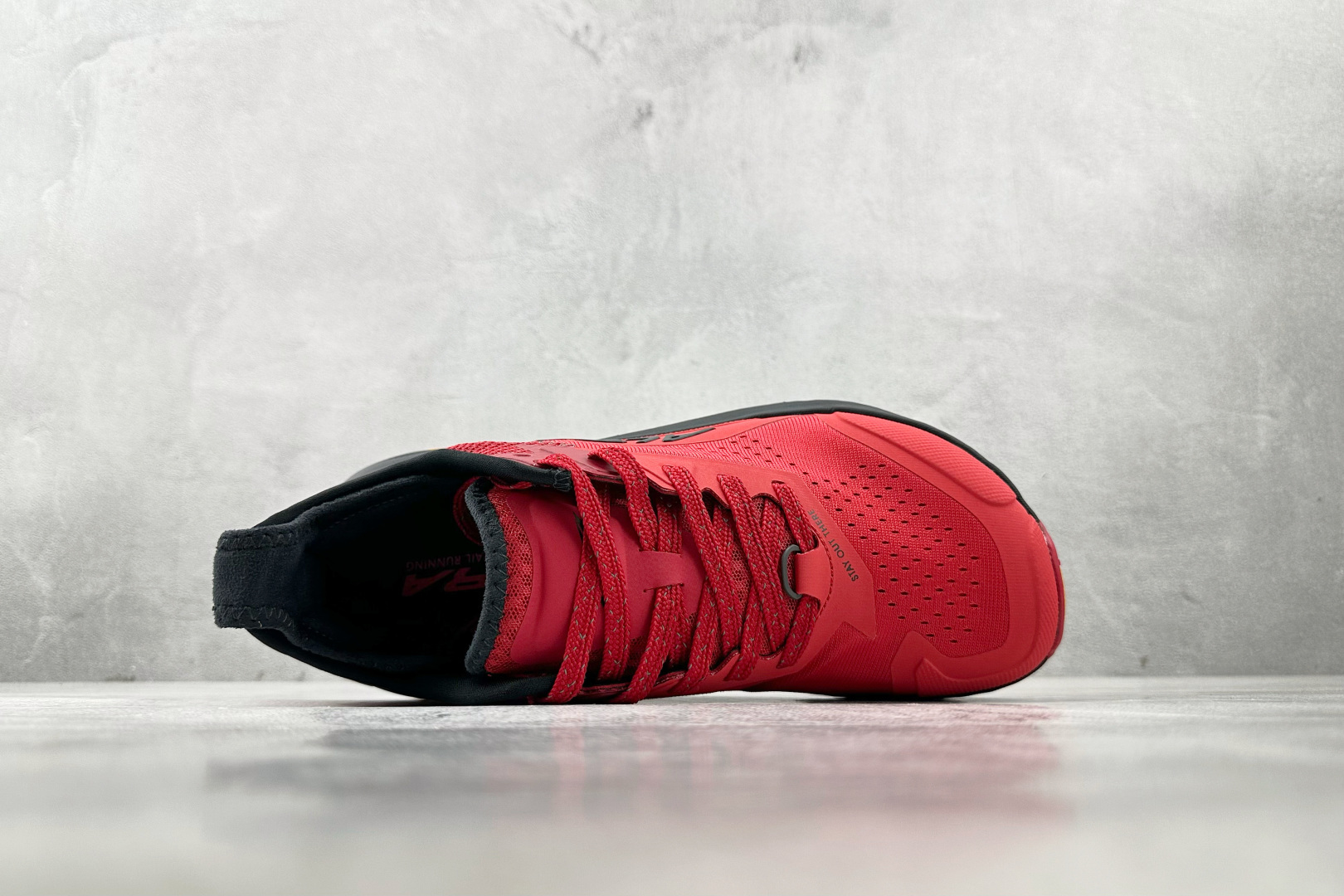 220 Altra OLYMPUS 6 红黑 AL0A85NJ-660-Chinese UA Cheap High Quatity Brand Clothes Bags handbags Sneakers wholesale wholesaler seller from China Factory suppliers Fashion Clothing Shoes best Quality Beautiful Price 220 Altra OLYMPUS 6 红黑 AL0A85NJ-660