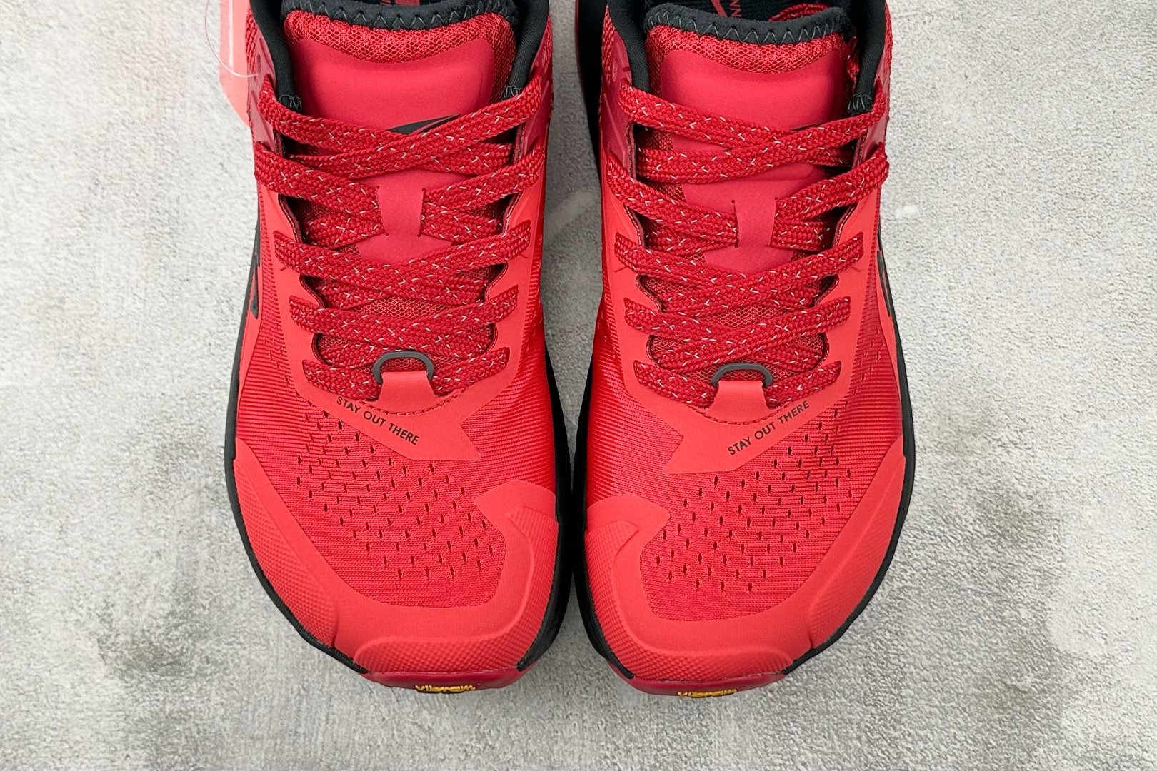 220 Altra OLYMPUS 6 红黑 AL0A85NJ-660-Chinese UA Cheap High Quatity Brand Clothes Bags handbags Sneakers wholesale wholesaler seller from China Factory suppliers Fashion Clothing Shoes best Quality Beautiful Price 220 Altra OLYMPUS 6 红黑 AL0A85NJ-660